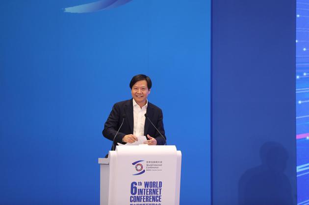 雷军:5G正在成为数字经济发展的加速器,小米的态...