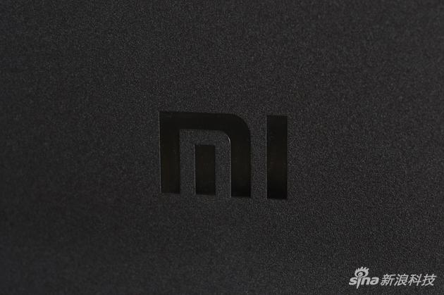 “mi”字Logo