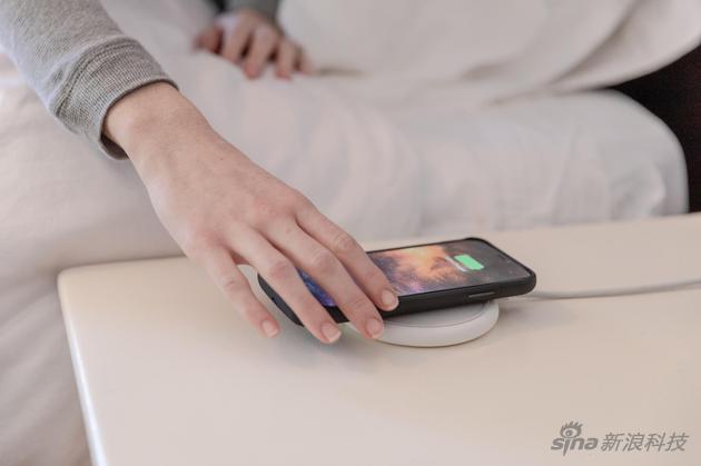 全无线化的主要障碍:快速充电、移动充电和刷机,汽车连接等