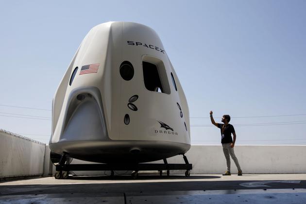 不看重日期看重数据  SpaceX载人飞船首飞时间推迟10天  