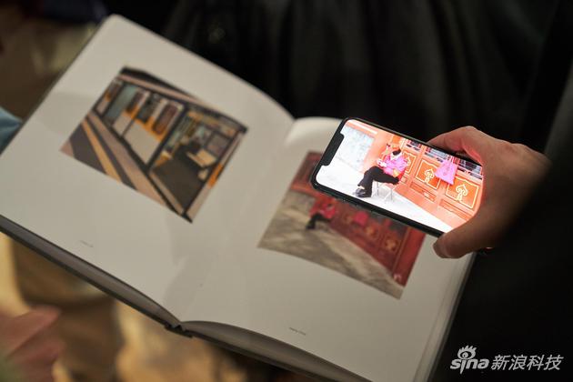 黎晓亮个展“北京公寓”开幕 用iPhone记录人间百