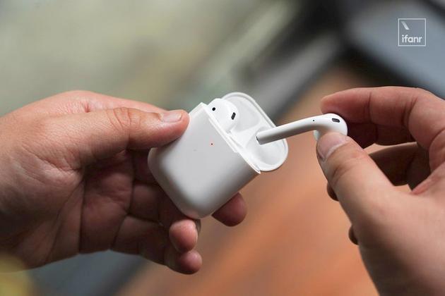 ▲ AirPods 支持 Siri 功能了