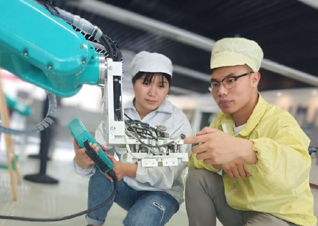 图中右侧为王林河