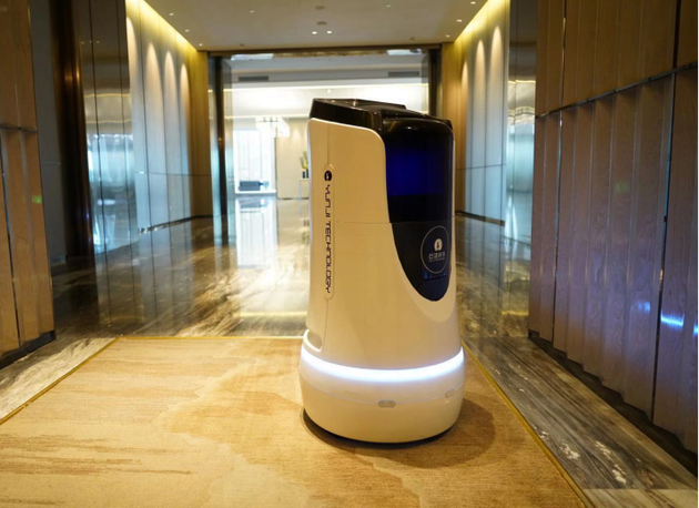 携程投资服务机器人企业云迹科技 推进酒店智能化服务