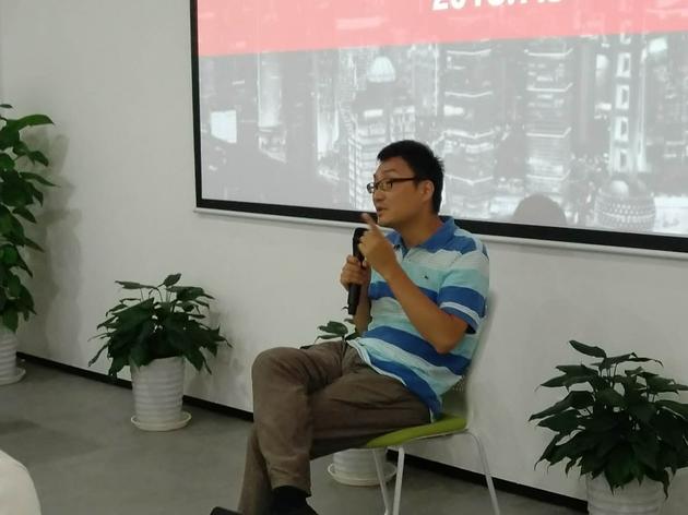 黄峥:山寨问题比假货严重 拼多多做得不够好