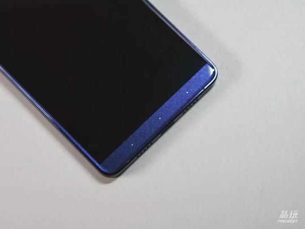 坚果Pro 2S:让你用上最便宜的TNT