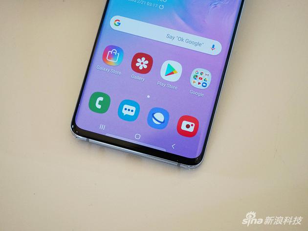 三星Galaxy S10评测:去掉额头后终于迎来了屏下指纹