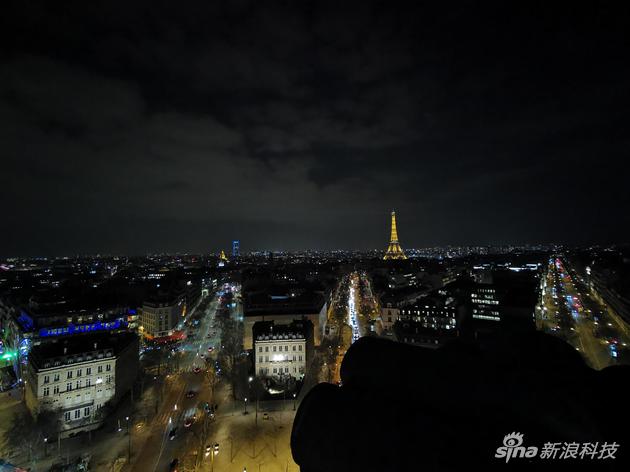 使用华为P30 Pro自动模式下广角拍摄