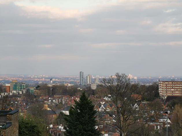 英媒对比华为P30 Pro、苹果和三星拍照:惊艳缺