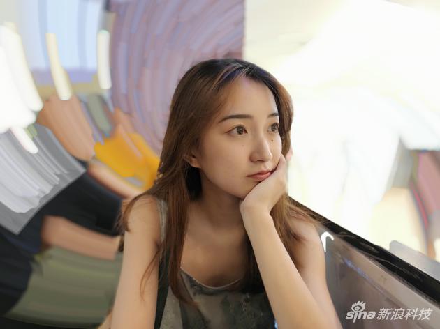 人像模式可以后期将照片背景调整为动态光斑
