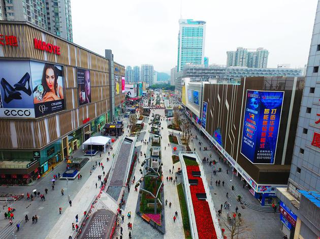 华强北赚起女人钱 中国电子第一街 落幕了吗 观潮 化妆品市场 华强北 电子第一街 新浪科技 新浪网 华强北赚起女人钱 中国电子第一街 落幕了吗 观潮 化妆品市场 华强北 电子第一街 新浪科技 新浪网