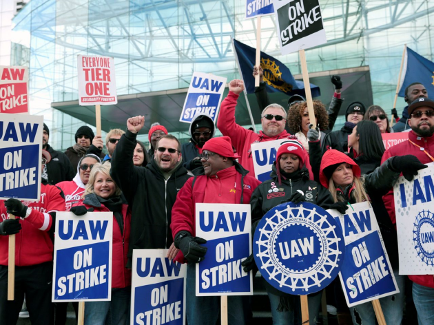 UAW工人组织罢工