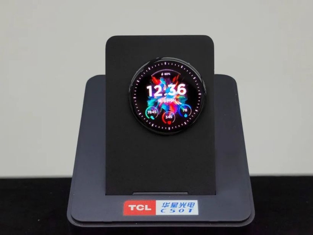 ▲TCL 华星超低频圆形 OLED 穿戴展品，图自 TCL 华星