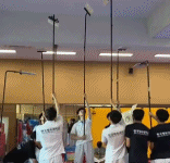 跆拳道男人好像会飞-帅哥动态图片-gif动态图-izike