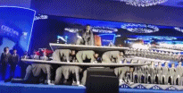 那些令人迷惑的企业行为-搞笑gif动态图片-izike
