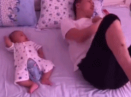 父亲的影响是很大的gif搞笑图片