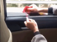 说好的扔出去呢gif搞笑图片