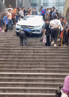 在重庆一定要本地导航gif搞笑图片