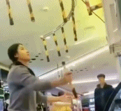 真有人全能抓住gif搞笑图片