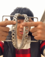 所谓梳头神器gif搞笑图片