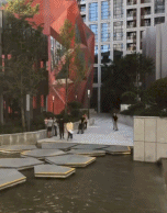 简单我也会 按空格跳就可以了-搞笑gif动态图片-izike