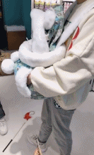 自热型暖手宝-搞笑gif动态图片-izike