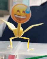 这不是我认识的千纸鹤gif搞笑图片