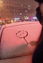 适合在雪天表白-搞笑gif动态图片-izike