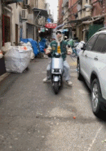 被情人节礼物浪漫到gif搞笑图片