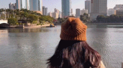 男生对挖掘机能有多执着gif搞笑图片