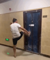 光明曾在我眼前gif搞笑图片