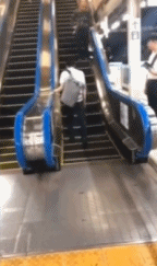 属于是叛逆行为gif搞笑图片