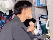 我这该死的魅力gif搞笑图片