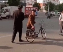 带不动的人gif搞笑图片