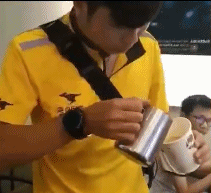 不光能送还能做gif搞笑图片