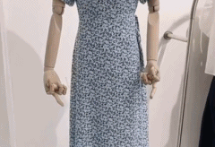 作为模特要礼貌gif搞笑图片