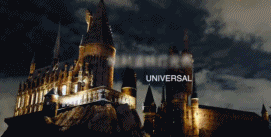 环球影城的霍格沃滋灯光秀gif搞笑图片