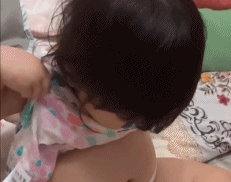 看看自己的福袋gif搞笑图片