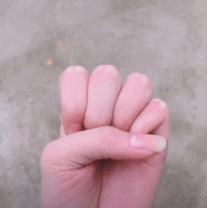 单手结印-搞笑gif动态图片 - izike-izike