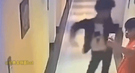 用监控看土味视频gif搞笑图片