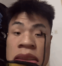 不用高考的人在干什么gif搞笑图片