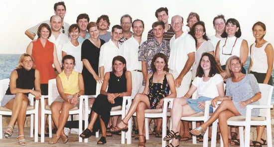 1997年的贝索斯马逊、德意志银行职员 图源：J.William Gurley