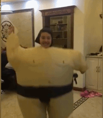 变身相扑运动员gif搞笑图片