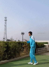 彻底耍帅失败gif搞笑图片