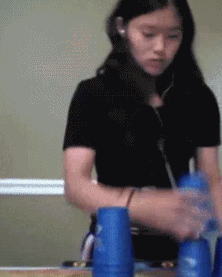 还怪委屈的gif搞笑图片