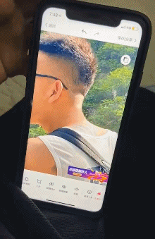 男生修图的强大之处-帅哥动态图片-gif动态图-izike