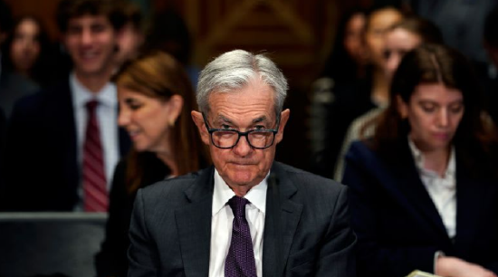 美联储主席候选人在选举临近之际抨击鲍威尔
