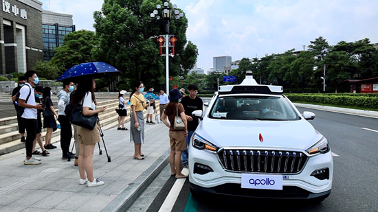 百度宣布Apollo Robotaxi全面开放广州试运营服务 可上下车站点达237个