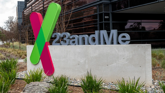 2021 年 1 月 27 日星期三,美国加利福尼亚州桑尼维尔市 23andMe 总部的标识。
