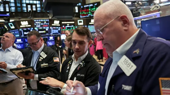 早盘：美股涨跌不一 道指上涨180点